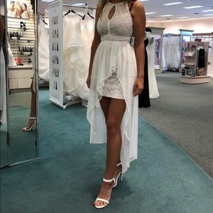 Dress size 4, shoes size 8, head band